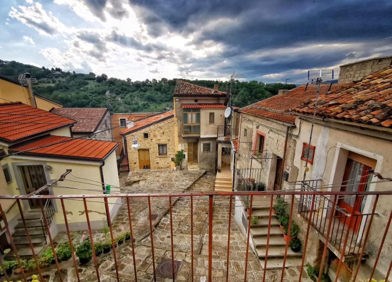 Hotel A casa da Titta San Martino d'Agri Esterno foto